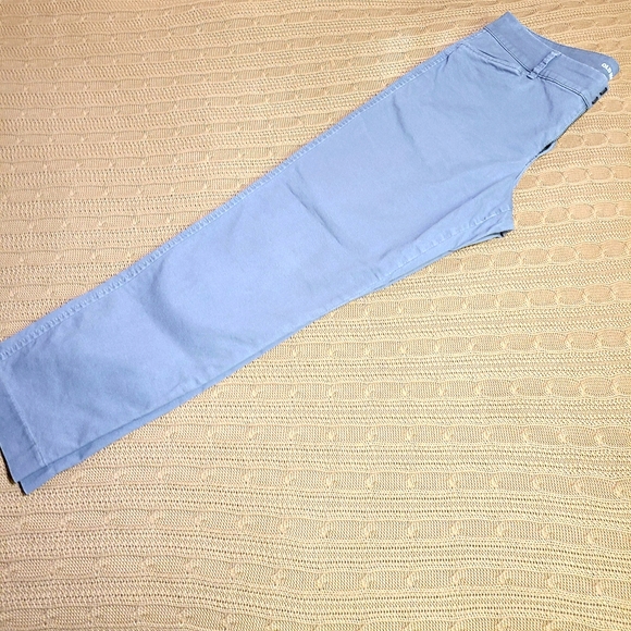 Old Navy Pants - Old Navy pixie chino pants